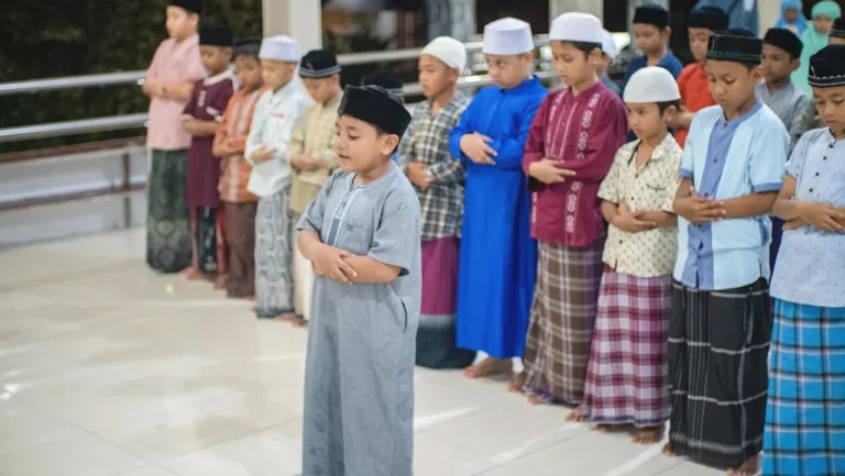 Santri Dayah Liwaul Mukhlisin Lamlagang. (Doc Dayah)
