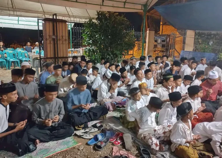 Santri Dayah Tarbiyatul Ula Punie. (Doc Dayah)