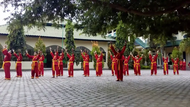 Silat Extrakurikuler Pesantren Terpadu Almuslim. (Doc Dayah PTA)